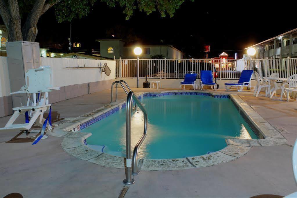 Motel 6-Bishop, CA Exterior foto